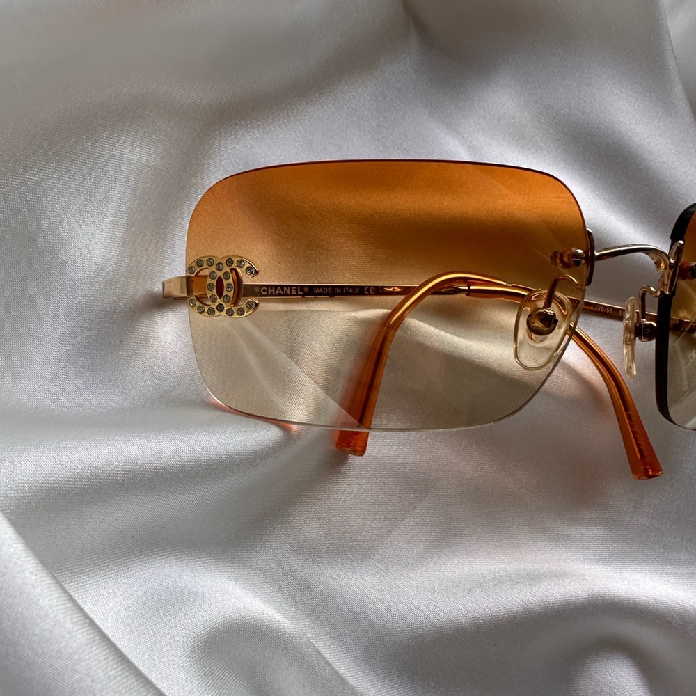 Rare 💫CHANEL VINTAGE SUNGLASSES SWAROVSKI CRYSTAL CC - Picture 15 of 16